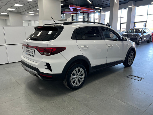 Kia Rio Comfort, 2021 года, пробег 75000 км