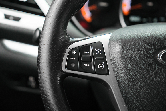 Lada (ВАЗ) Vesta Luxe Multimedia, 2021 года, пробег 183000 км