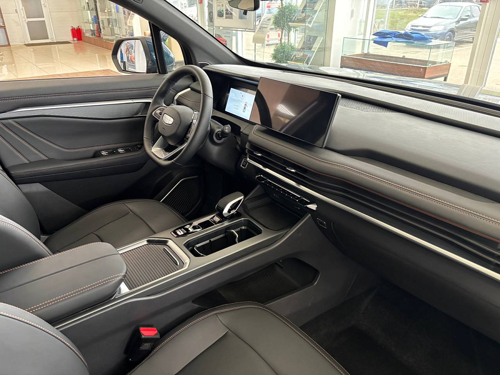 Geely Okavango Luxury, синий