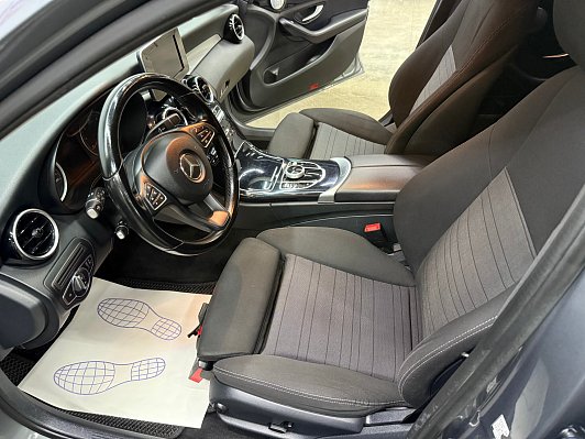 Mercedes-Benz C-Класс, 2018 года, пробег 181869 км