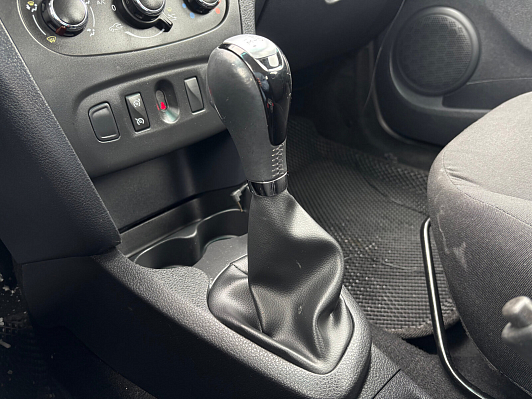 Renault Sandero Limited Edition, 2016 года, пробег 98722 км