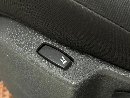 Lada (ВАЗ) XRAY Optima Air conditioner (2018), 2018 года, пробег 83000 км