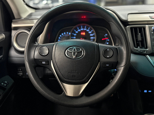 Toyota RAV4, 2013 года, пробег 121000 км
