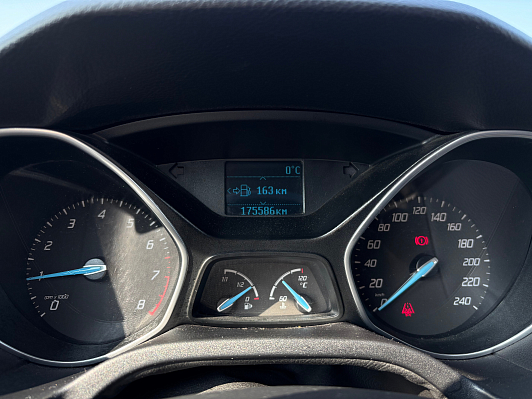 Ford Focus SYNC Edition, 2011 года, пробег 175586 км