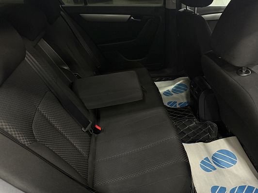 Volkswagen Passat Trendline, 2012 года, пробег 224132 км