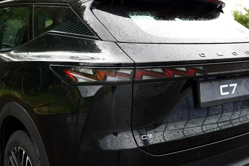 Omoda C7 Драйв, черный