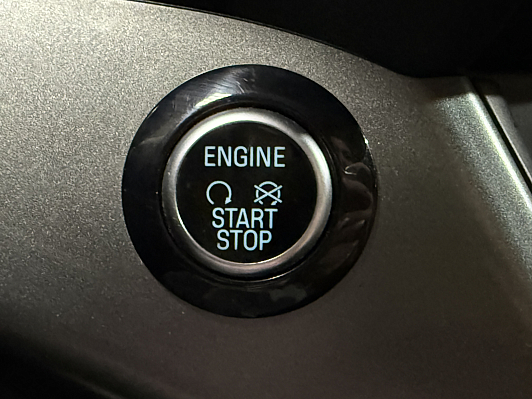 Ford Kuga, 2016 года, пробег 101400 км