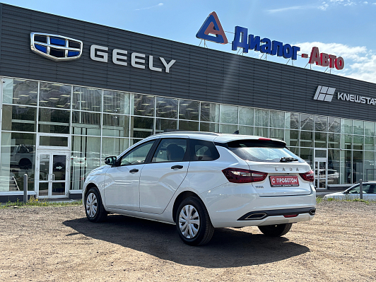 Lada (ВАЗ) Vesta Comfort Plus + P1.1 (Предсерийная), 2024 года, пробег 43100 км