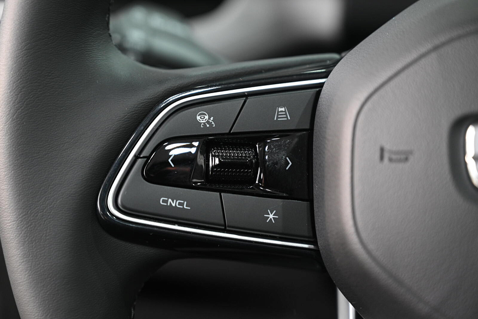 Geely Atlas Спорт, голубой