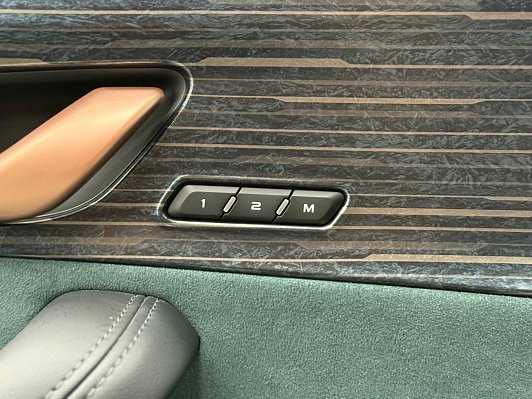 Geely Monjaro Flagship, 2023 года, пробег 40235 км