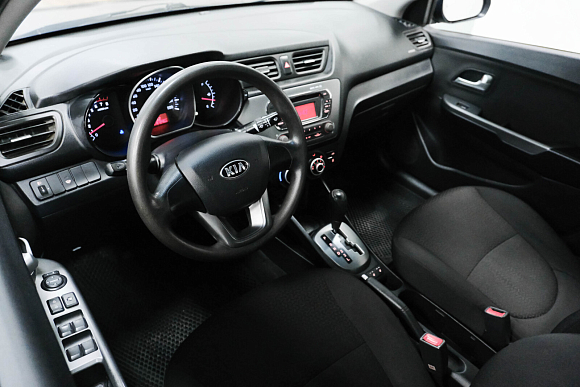 Kia Rio Luxe, 2013 года, пробег 181000 км