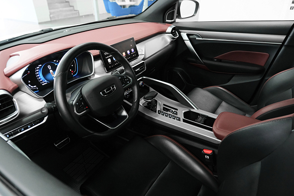 Geely Coolray Flagship Sport, 2022 года, пробег 55000 км