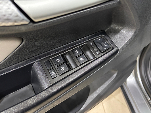 Lada (ВАЗ) Vesta Luxe Multimedia, 2018 года, пробег 79215 км