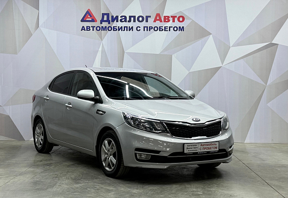 Kia Rio Luxe, 2016 года, пробег 135911 км