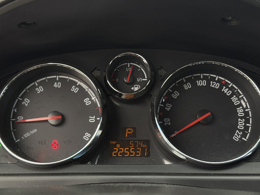 Opel Antara Enjoy, 2012 года, пробег 226000 км