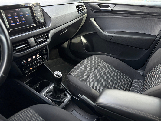 Volkswagen Polo Respect, 2021 года, пробег 137281 км