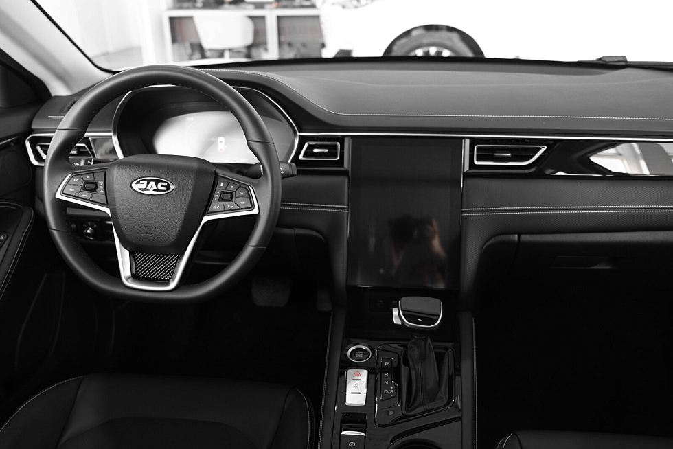 JAC J7 Tech, белый