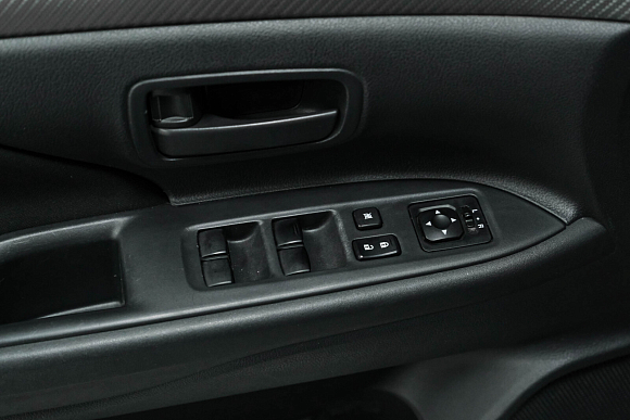 Mitsubishi Outlander Instyle, 2012 года, пробег 210070 км