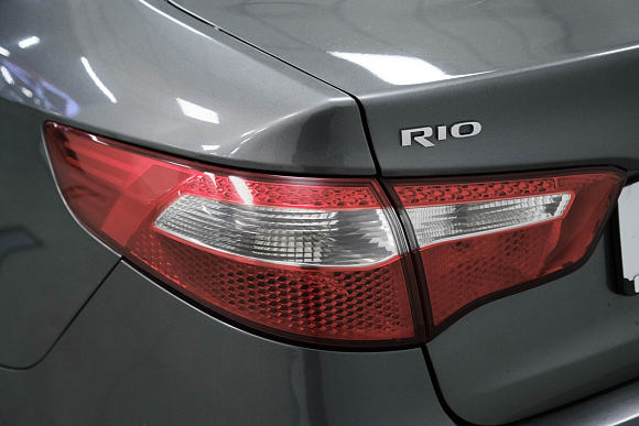 Kia Rio Luxe, 2013 года, пробег 181000 км