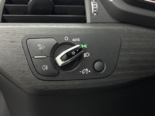 Audi A4 Advance 35 TFSI S tronic, 2015 года, пробег 131310 км
