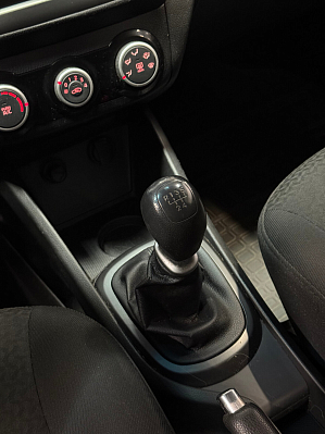 Kia Rio Comfort Кондиционер, 2015 года, пробег 214000 км