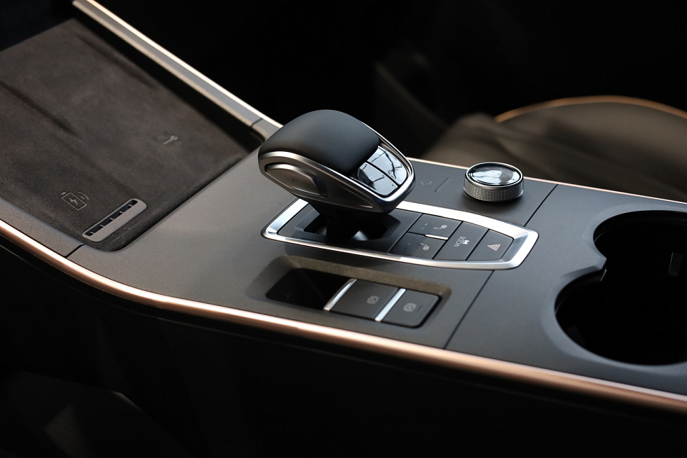 Omoda C5 Drive, белый