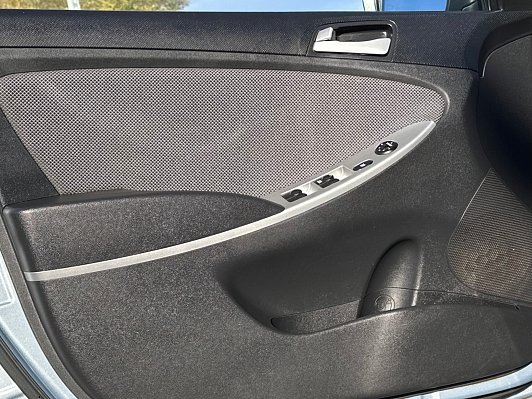 Hyundai Solaris Comfort, 2012 года, пробег 190666 км