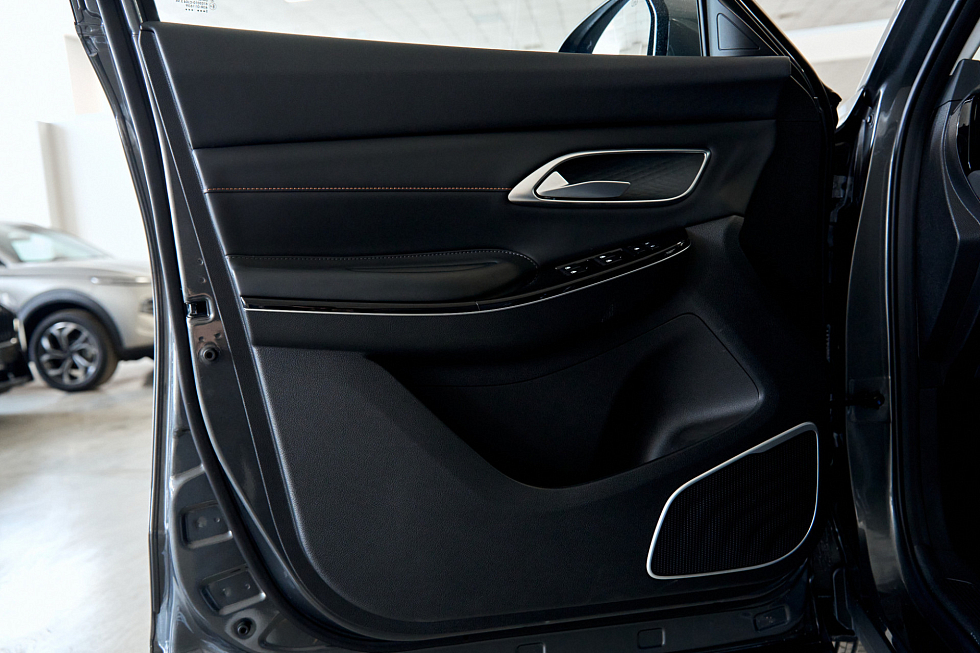 Changan CS75 Pro Комфорт 7 мест, серый