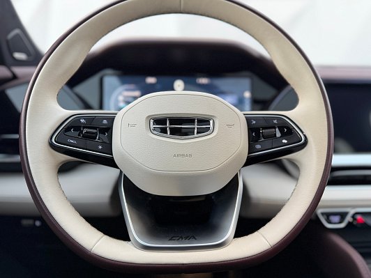 Geely Monjaro Люкс, 2024 года, пробег 34000 км