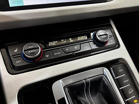 Geely Atlas Люкс + Yandex Auto, 2020 года, пробег 104001 км