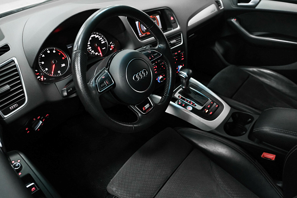 Audi Q5, 2016 года, пробег 145000 км