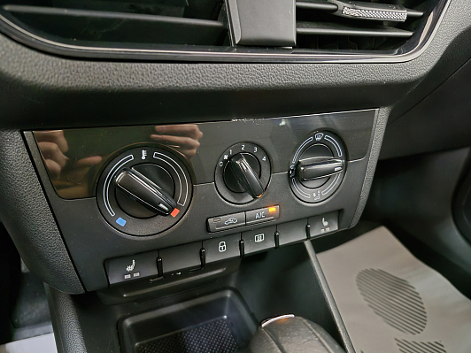 Volkswagen Polo Comfortline, 2020 года, пробег 91749 км