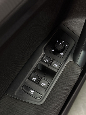 Volkswagen Tiguan Winter Edition, 2019 года, пробег 123369 км