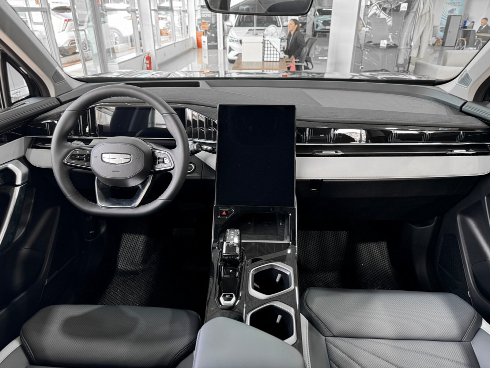 Geely Atlas Flagship, зеленый