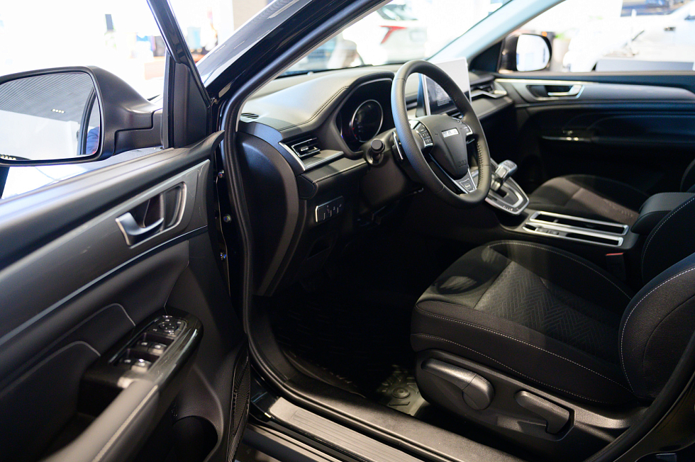 Haval M6 Family, черный