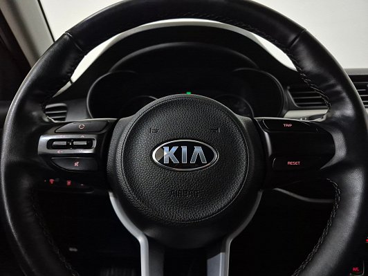 Kia Rio Luxe, 2019 года, пробег 102015 км