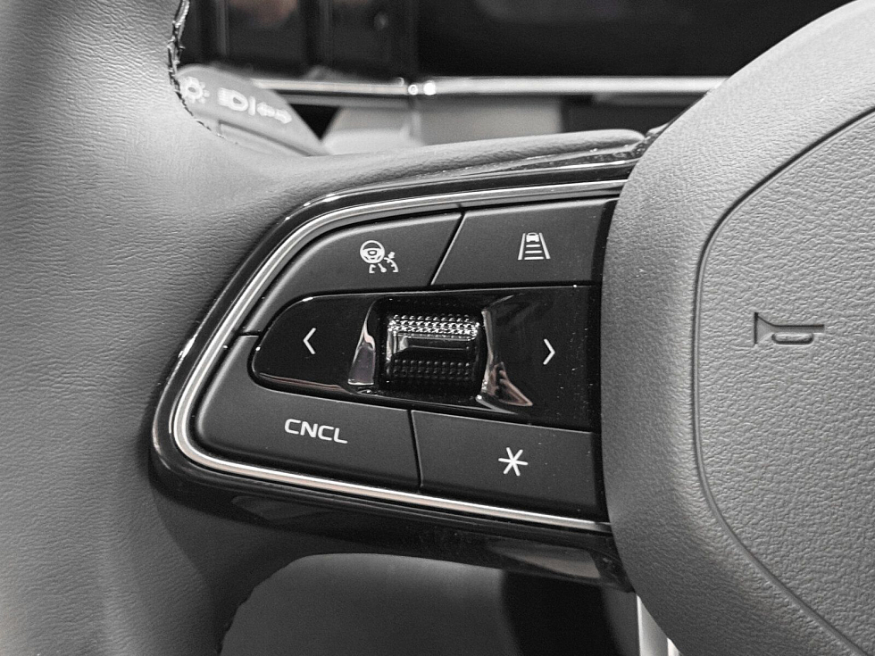 Geely Atlas Флагман, зеленый