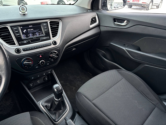 Hyundai Solaris Super Series + Winter, 2019 года, пробег 190147 км