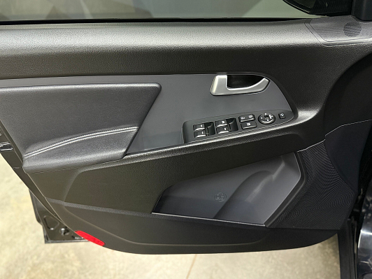 Kia Sportage Premium, 2012 года, пробег 216602 км