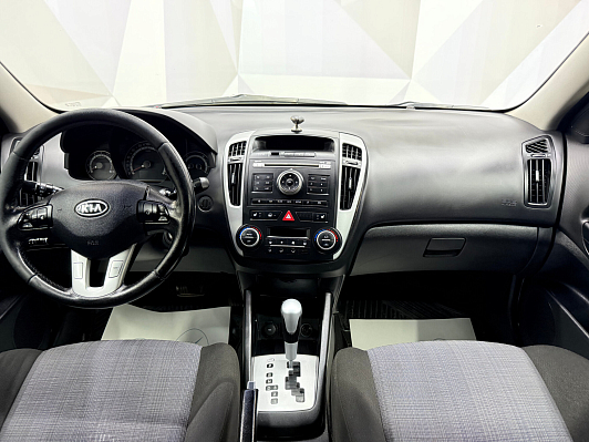 Kia Ceed, 2011 года, пробег 223305 км