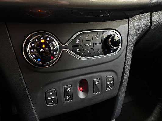 Renault Sandero Stepway Drive, 2019 года, пробег 126759 км