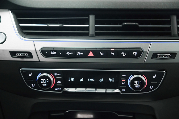 Audi Q7 Business, 2015 года, пробег 185389 км