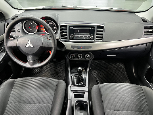 Mitsubishi Lancer Invite, 2014 года, пробег 146299 км