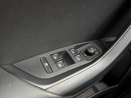 Skoda Karoq, 2020 года, пробег 132872 км