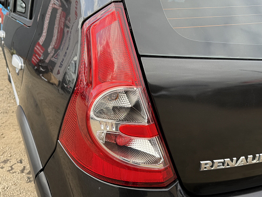 Renault Sandero, 2012 года, пробег 175500 км