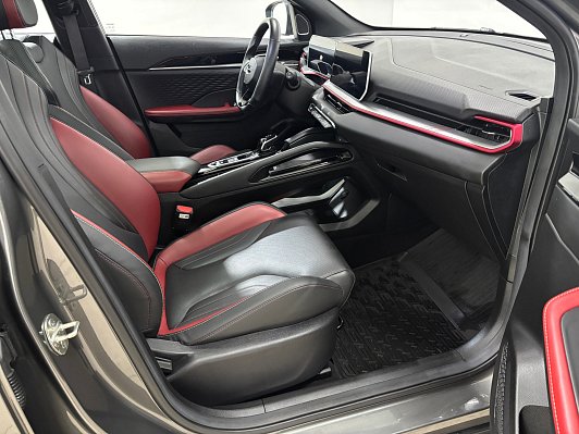 Geely Coolray, 2023 года, пробег 31835 км