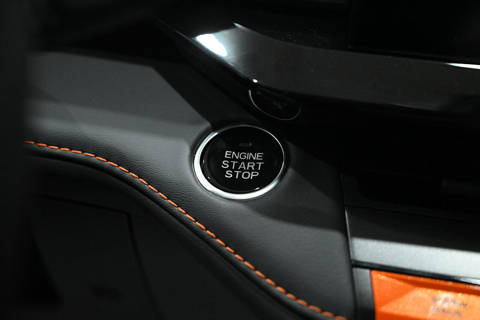 Changan UNI-V LX, черный