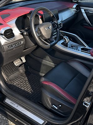 Geely Coolray Flagship, 2021 года, пробег 94336 км