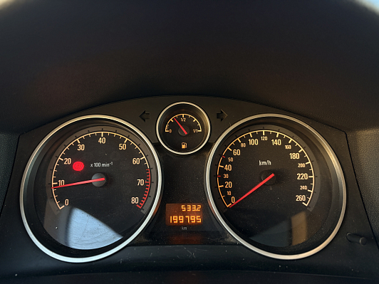 Opel Astra Enjoy, 2011 года, пробег 199780 км