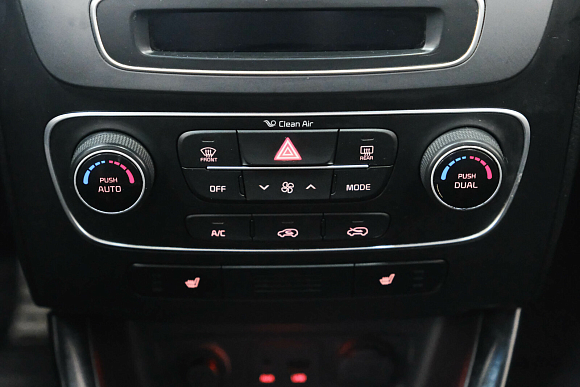 Kia Sorento Prestige, 2014 года, пробег 144718 км